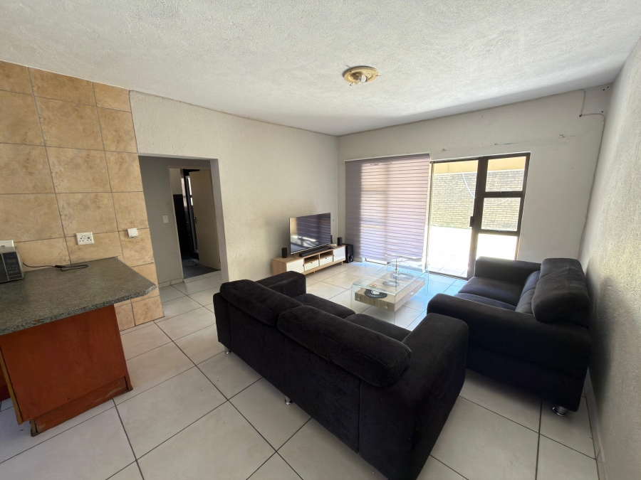 2 Bedroom Property for Sale in Stonehenge Mpumalanga