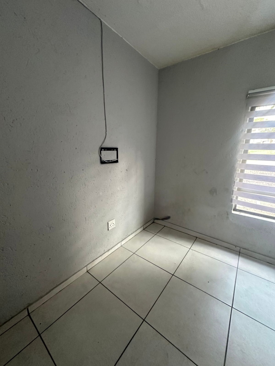 2 Bedroom Property for Sale in Stonehenge Mpumalanga