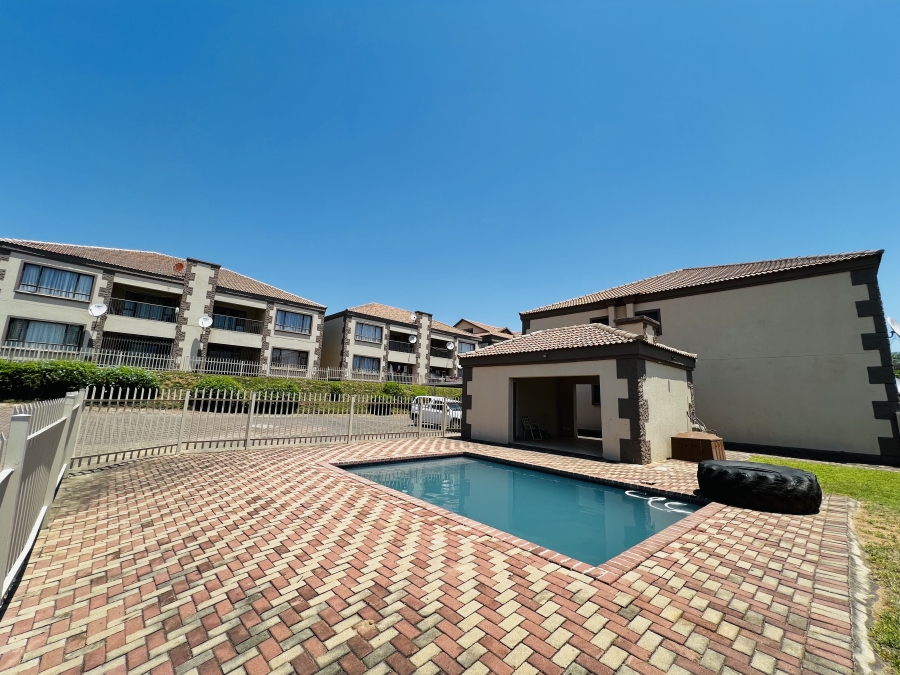 2 Bedroom Property for Sale in Stonehenge Mpumalanga
