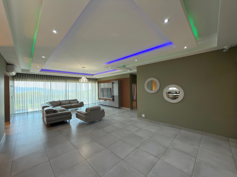 5 Bedroom Property for Sale in Drum Rock Mpumalanga