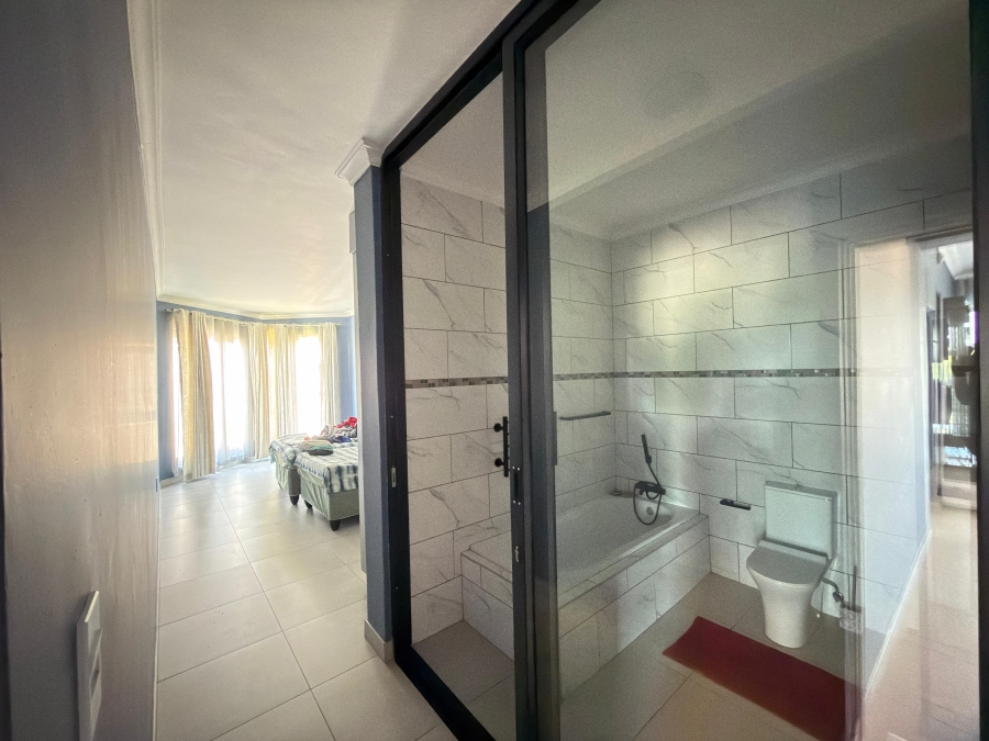 5 Bedroom Property for Sale in Drum Rock Mpumalanga