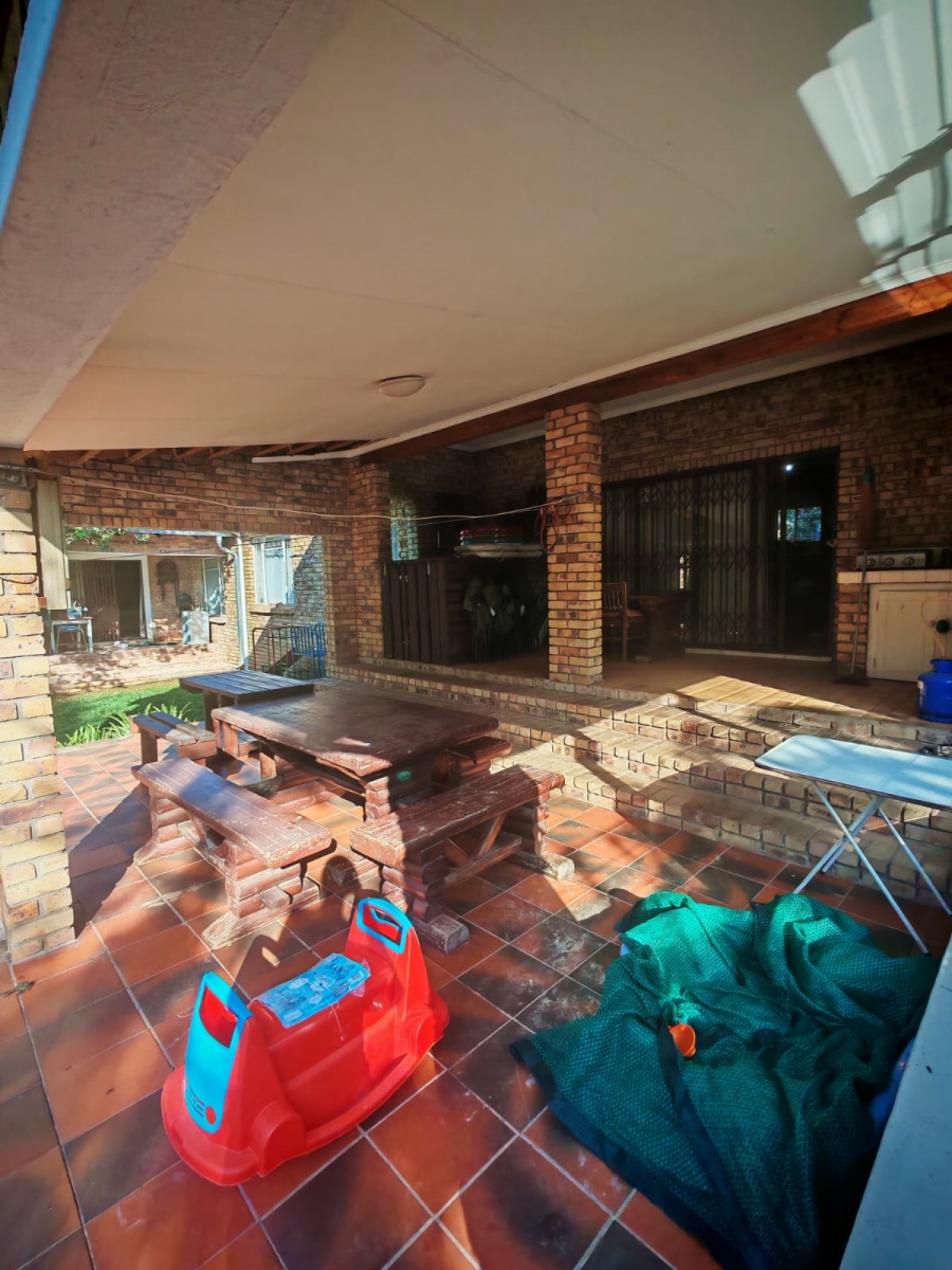 4 Bedroom Property for Sale in Sonheuwel Mpumalanga