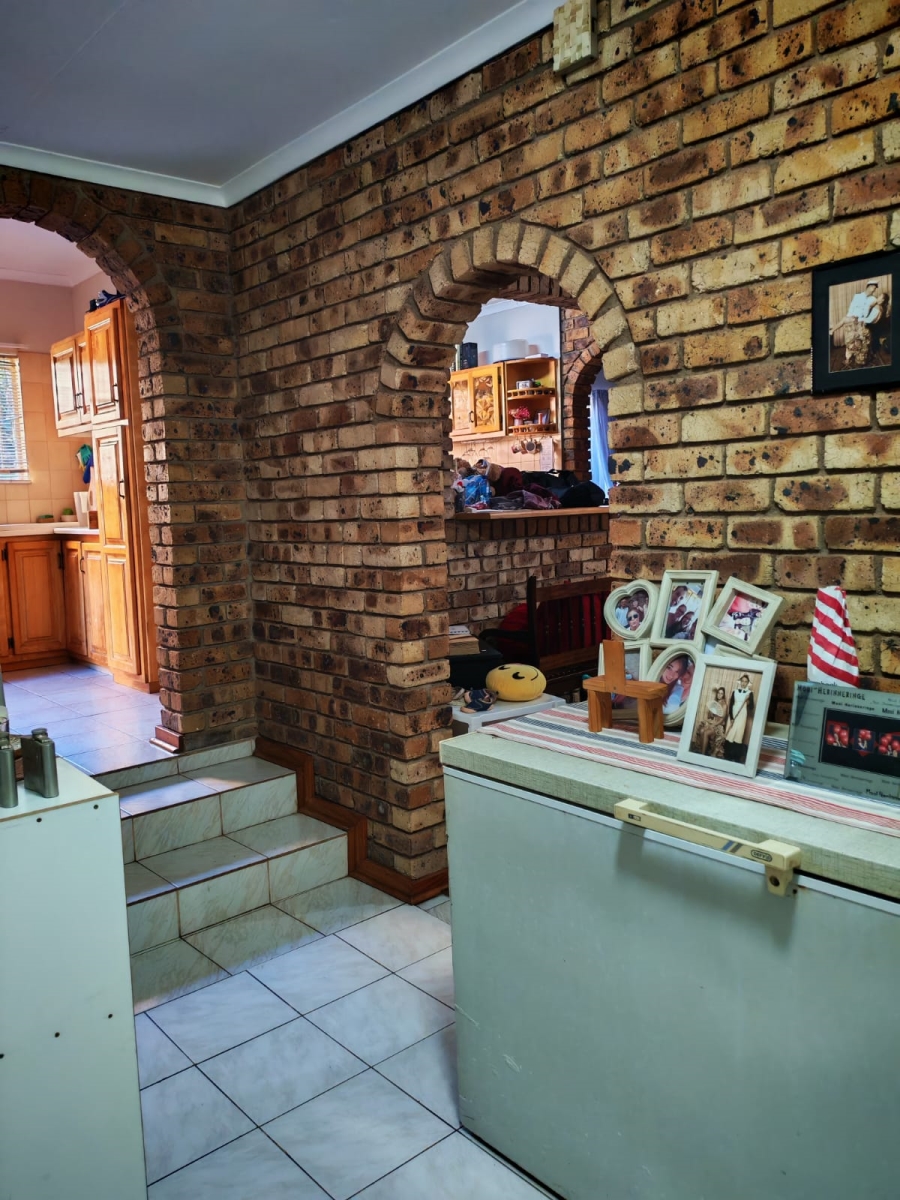 4 Bedroom Property for Sale in Sonheuwel Mpumalanga