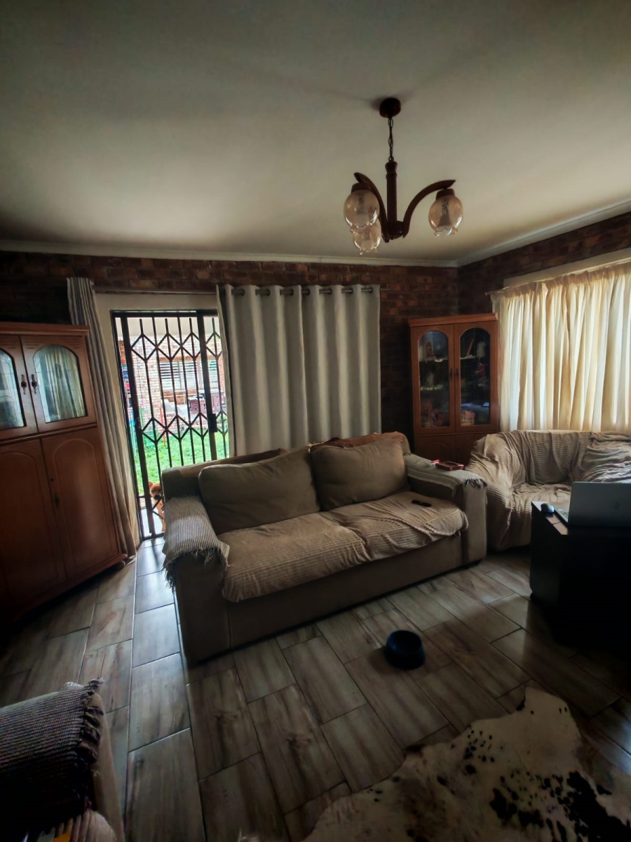 4 Bedroom Property for Sale in Sonheuwel Mpumalanga