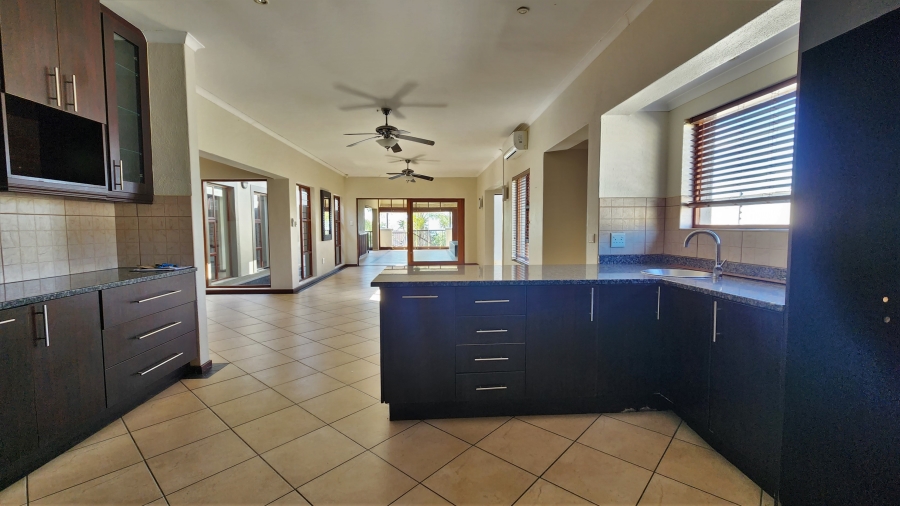 4 Bedroom Property for Sale in Sonheuwel Mpumalanga