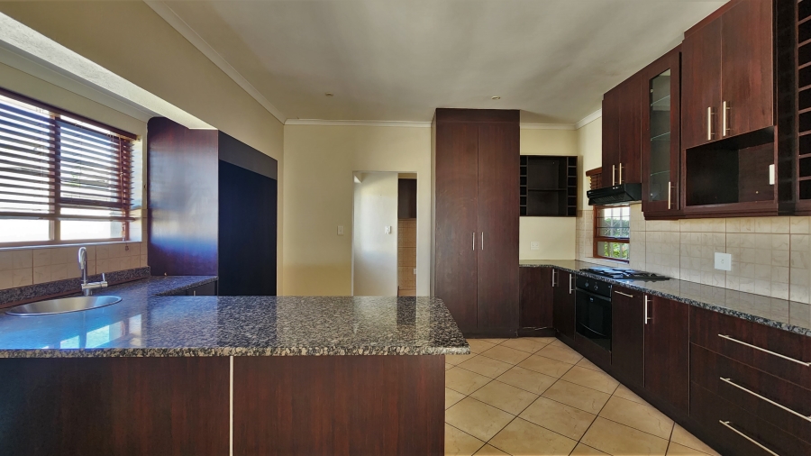 4 Bedroom Property for Sale in Sonheuwel Mpumalanga