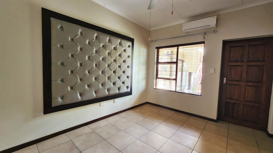 4 Bedroom Property for Sale in Sonheuwel Mpumalanga
