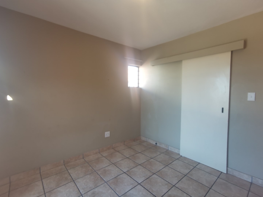 To Let 2 Bedroom Property for Rent in Nelspruit Ext 29 Mpumalanga