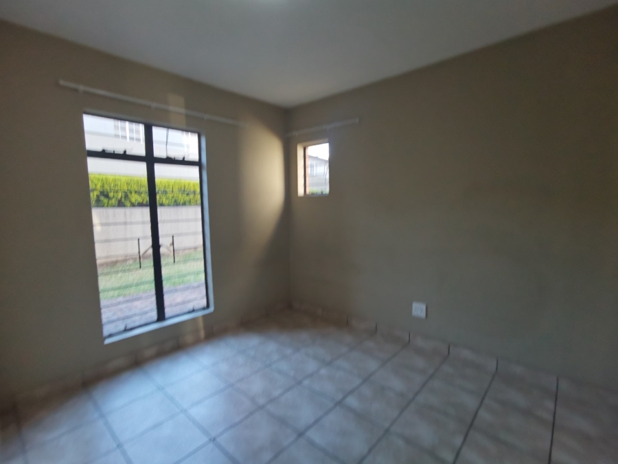 To Let 2 Bedroom Property for Rent in Nelspruit Ext 29 Mpumalanga
