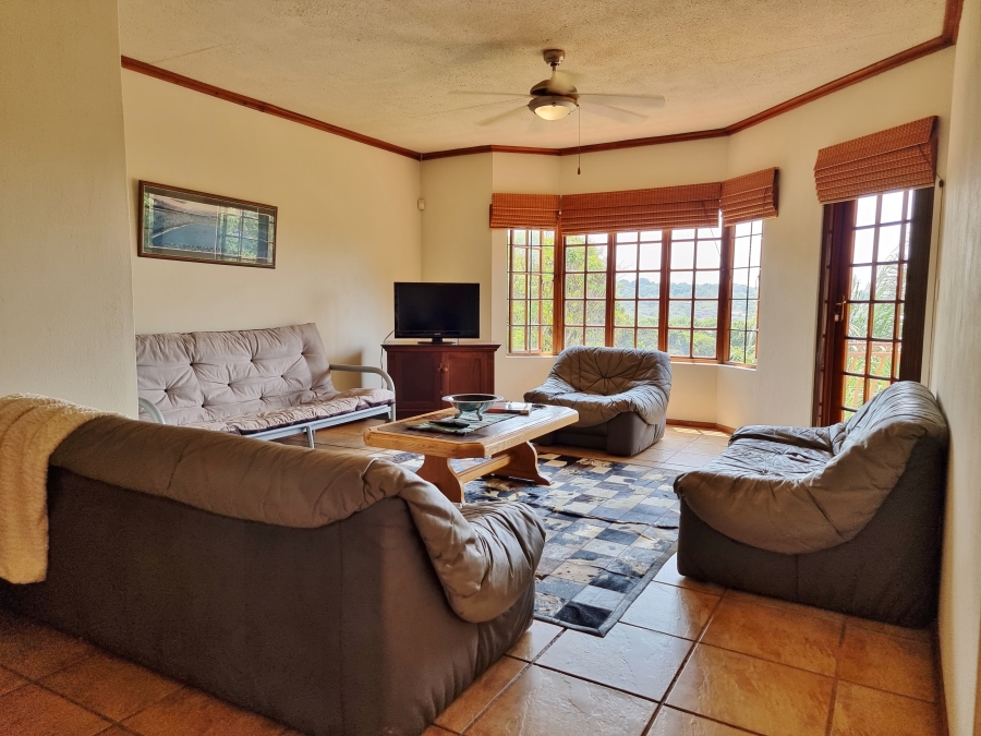 8 Bedroom Property for Sale in White River Mpumalanga