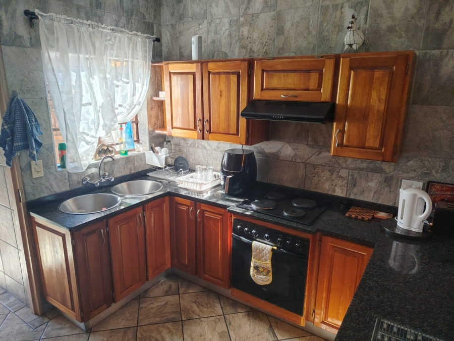 To Let 4 Bedroom Property for Rent in West Acres Mpumalanga