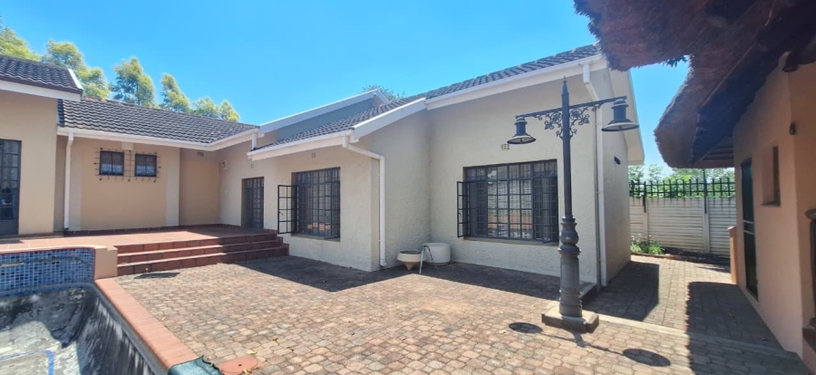 To Let 3 Bedroom Property for Rent in Nelspruit Ext 1 Mpumalanga