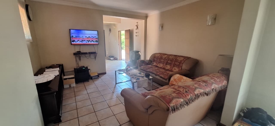 To Let 3 Bedroom Property for Rent in Nelspruit Ext 1 Mpumalanga