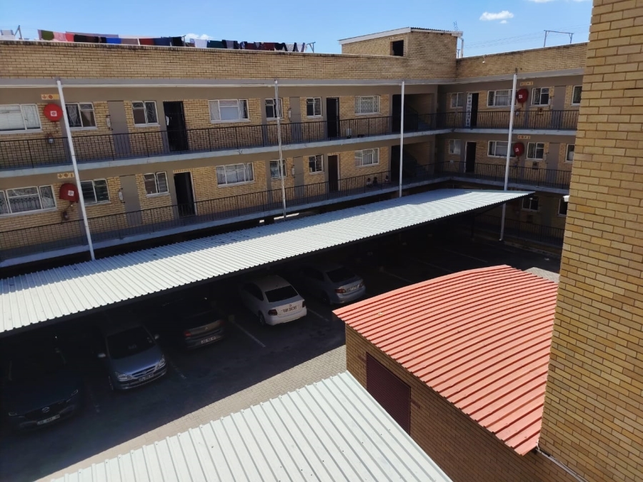 To Let 1 Bedroom Property for Rent in Nelspruit Mpumalanga