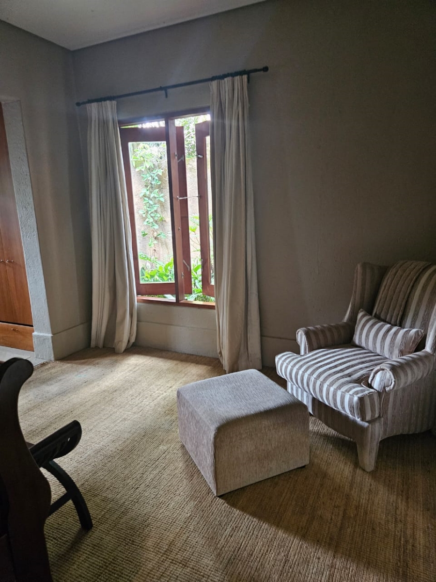 To Let 6 Bedroom Property for Rent in White River Country Estate Mpumalanga