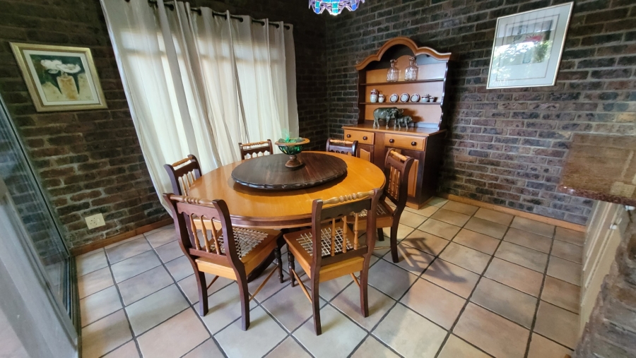 To Let 3 Bedroom Property for Rent in West Acres Mpumalanga