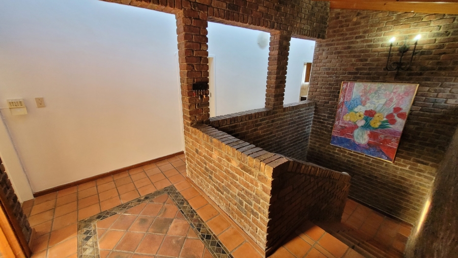 To Let 3 Bedroom Property for Rent in West Acres Mpumalanga