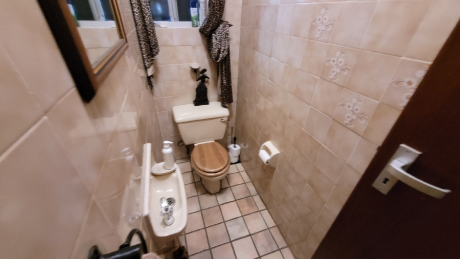 To Let 3 Bedroom Property for Rent in West Acres Mpumalanga