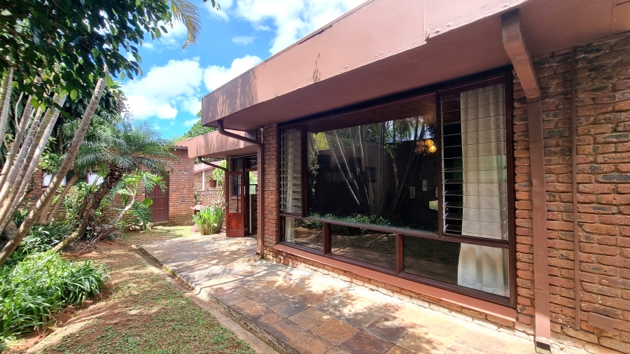 5 Bedroom Property for Sale in White River Ext 6 Mpumalanga