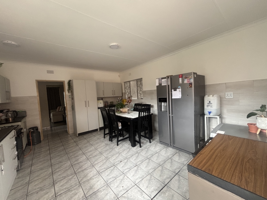 3 Bedroom Property for Sale in Reyno Ridge Mpumalanga