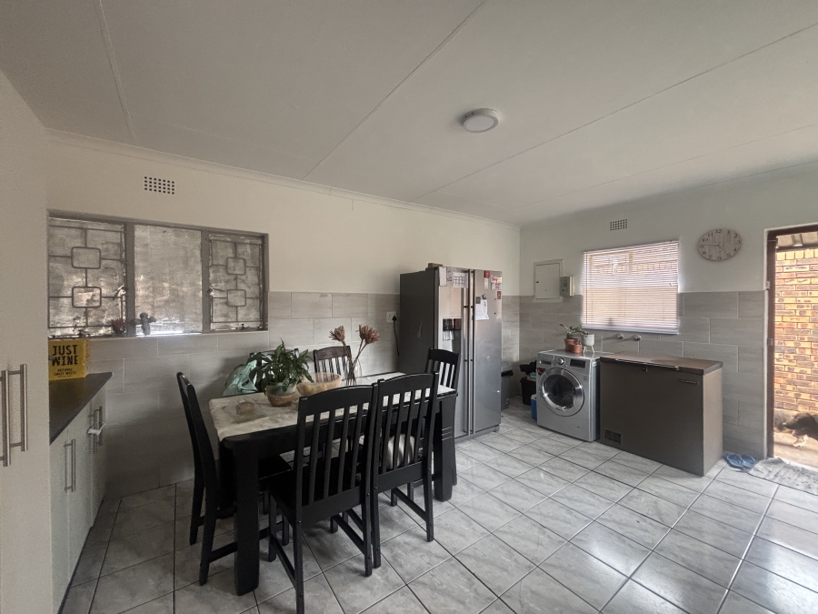 3 Bedroom Property for Sale in Reyno Ridge Mpumalanga