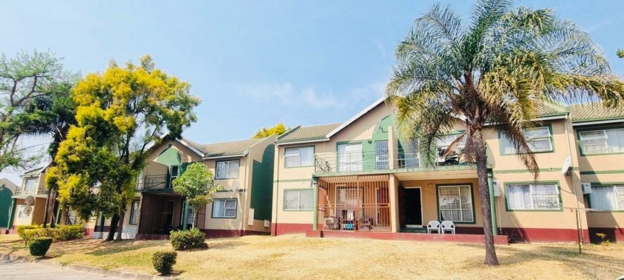 2 Bedroom Property for Sale in West Acres Mpumalanga