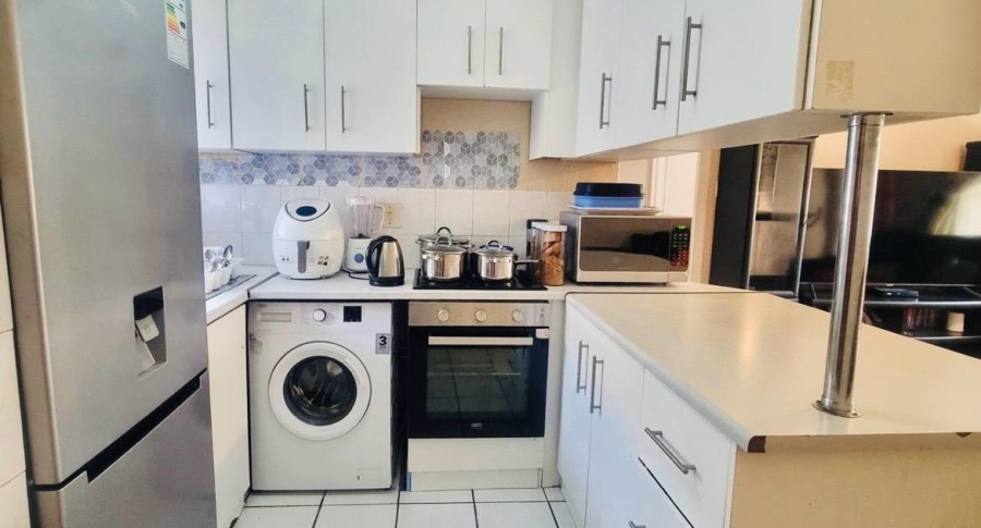 2 Bedroom Property for Sale in West Acres Mpumalanga