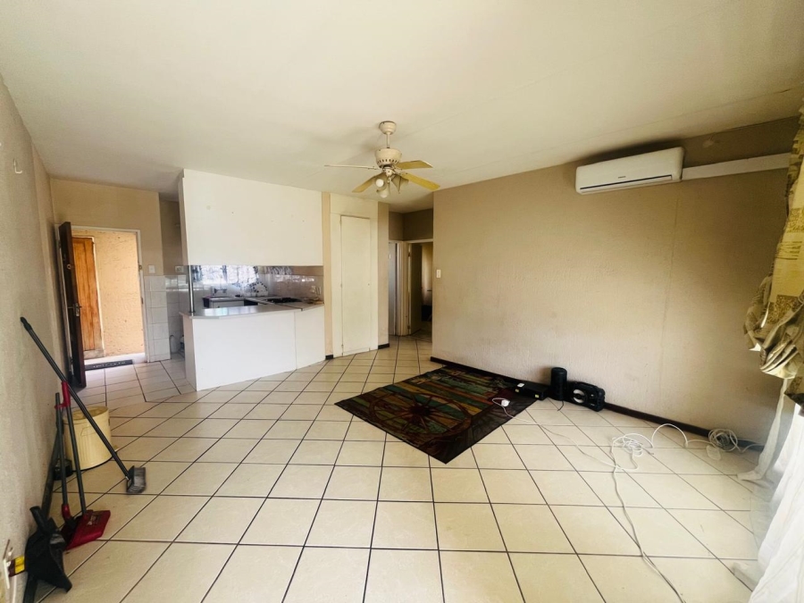 2 Bedroom Property for Sale in West Acres Mpumalanga