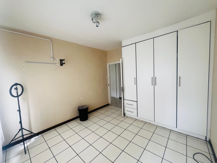 2 Bedroom Property for Sale in West Acres Mpumalanga
