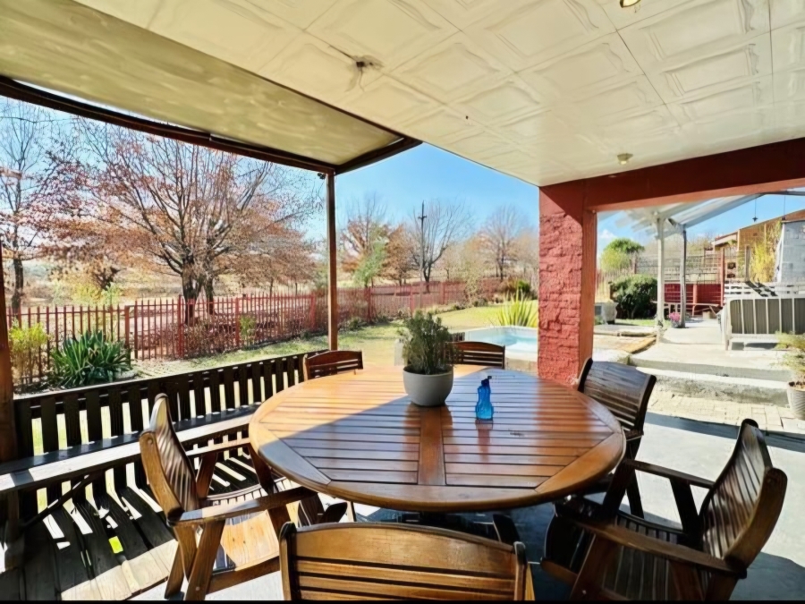 5 Bedroom Property for Sale in Volksrust Mpumalanga