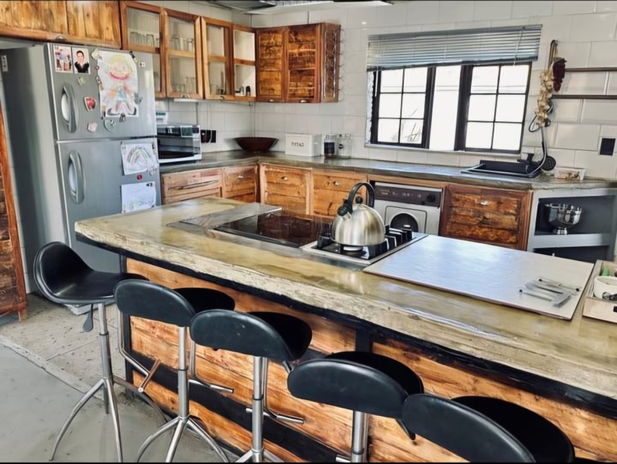 5 Bedroom Property for Sale in Volksrust Mpumalanga