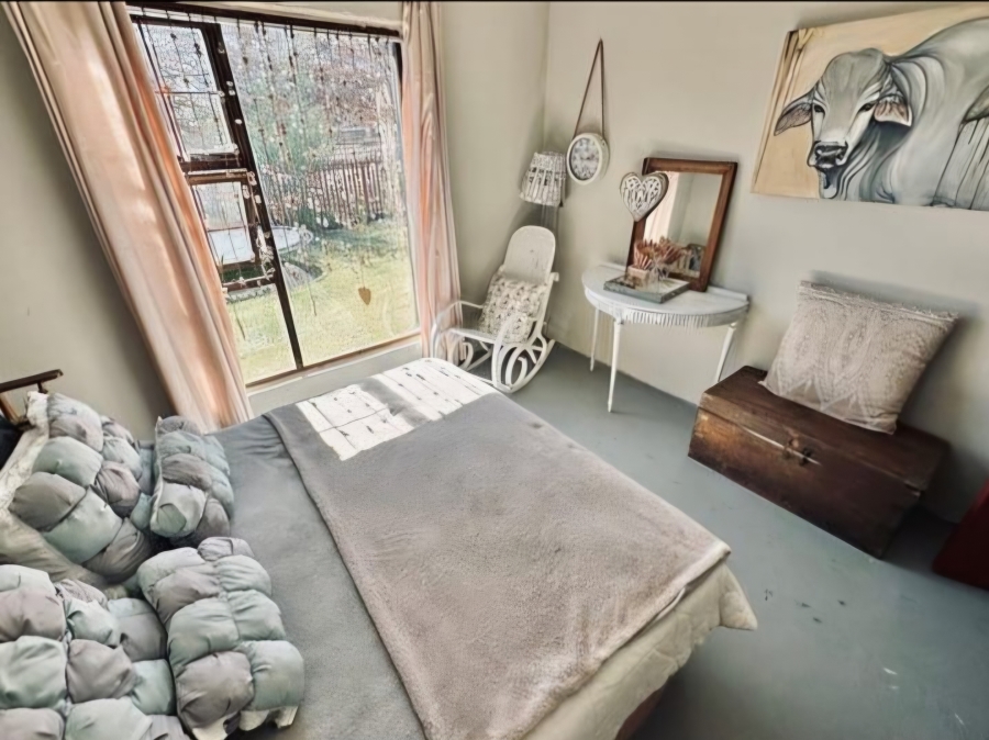 5 Bedroom Property for Sale in Volksrust Mpumalanga