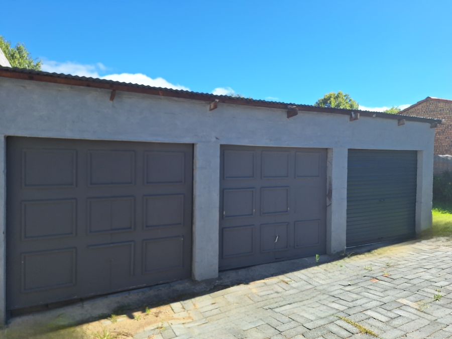 5 Bedroom Property for Sale in Volksrust Mpumalanga