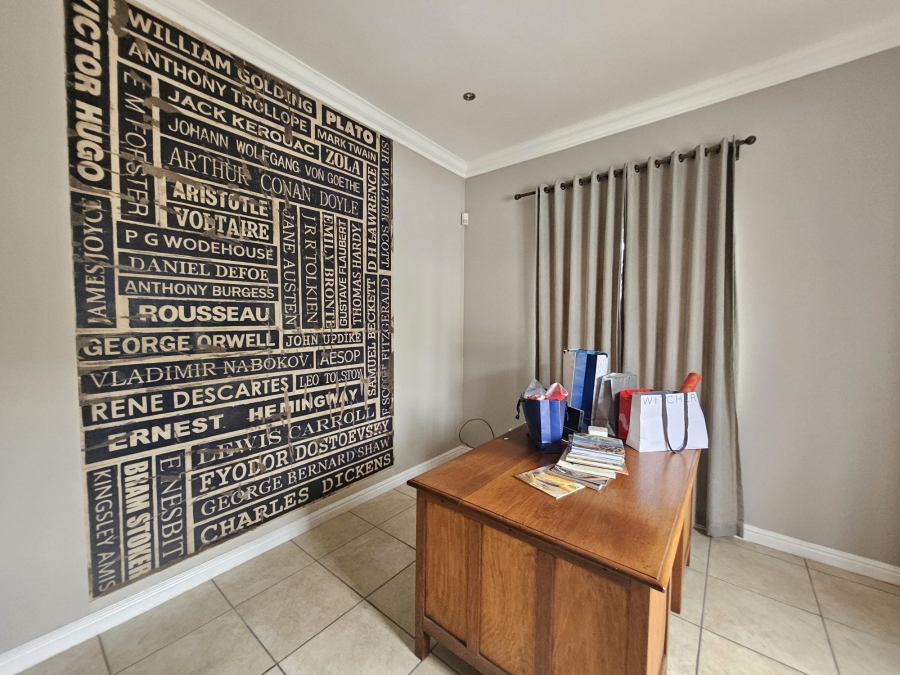 4 Bedroom Property for Sale in Bankenveld Mpumalanga