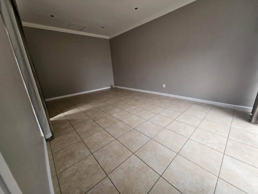 4 Bedroom Property for Sale in Bankenveld Mpumalanga