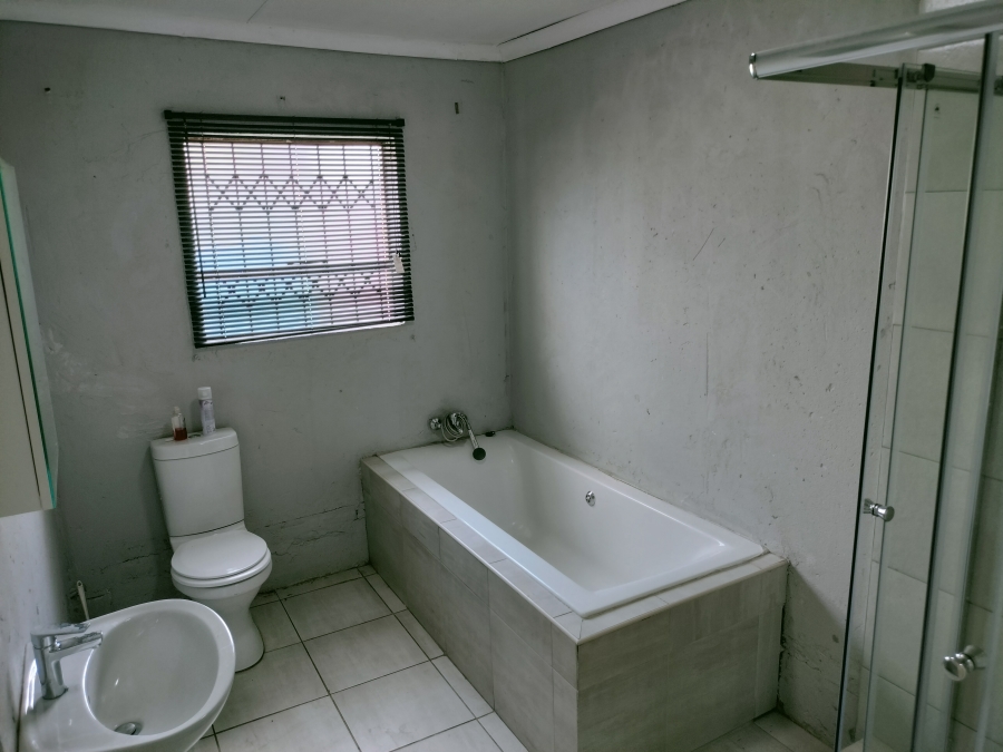 To Let 3 Bedroom Property for Rent in Reyno Ridge Mpumalanga