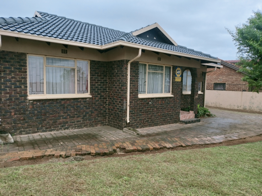 To Let 3 Bedroom Property for Rent in Kwaguqa Mpumalanga