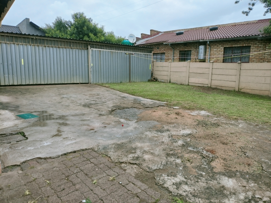 To Let 3 Bedroom Property for Rent in Kwaguqa Mpumalanga
