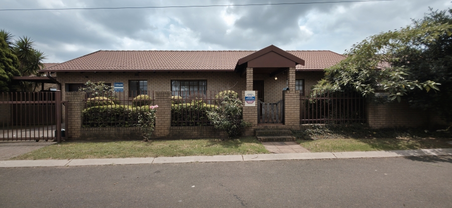 2 Bedroom Property for Sale in Reyno Ridge Mpumalanga