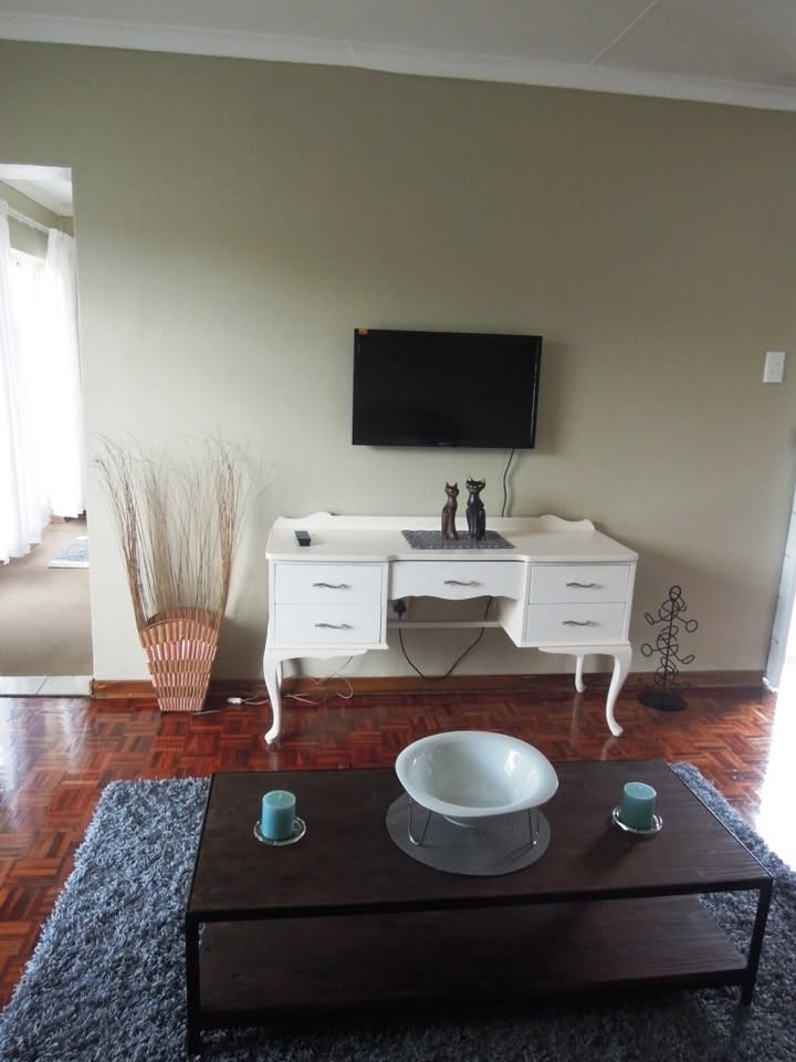 To Let 1 Bedroom Property for Rent in Secunda Mpumalanga