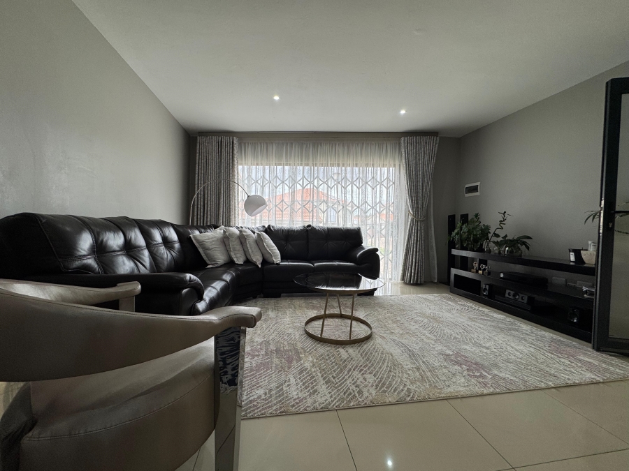 3 Bedroom Property for Sale in Jackaroo A H Mpumalanga