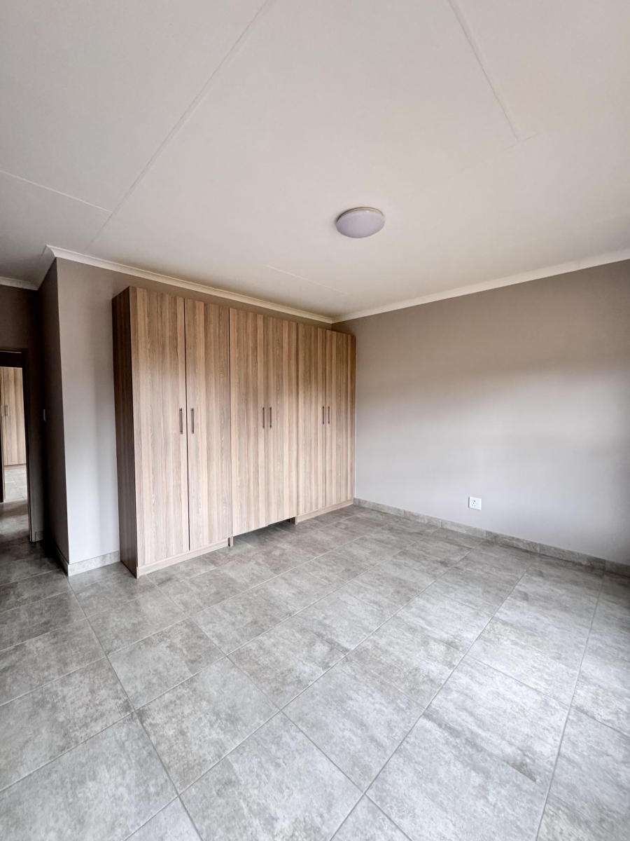 4 Bedroom Property for Sale in Die Heuwel Mpumalanga