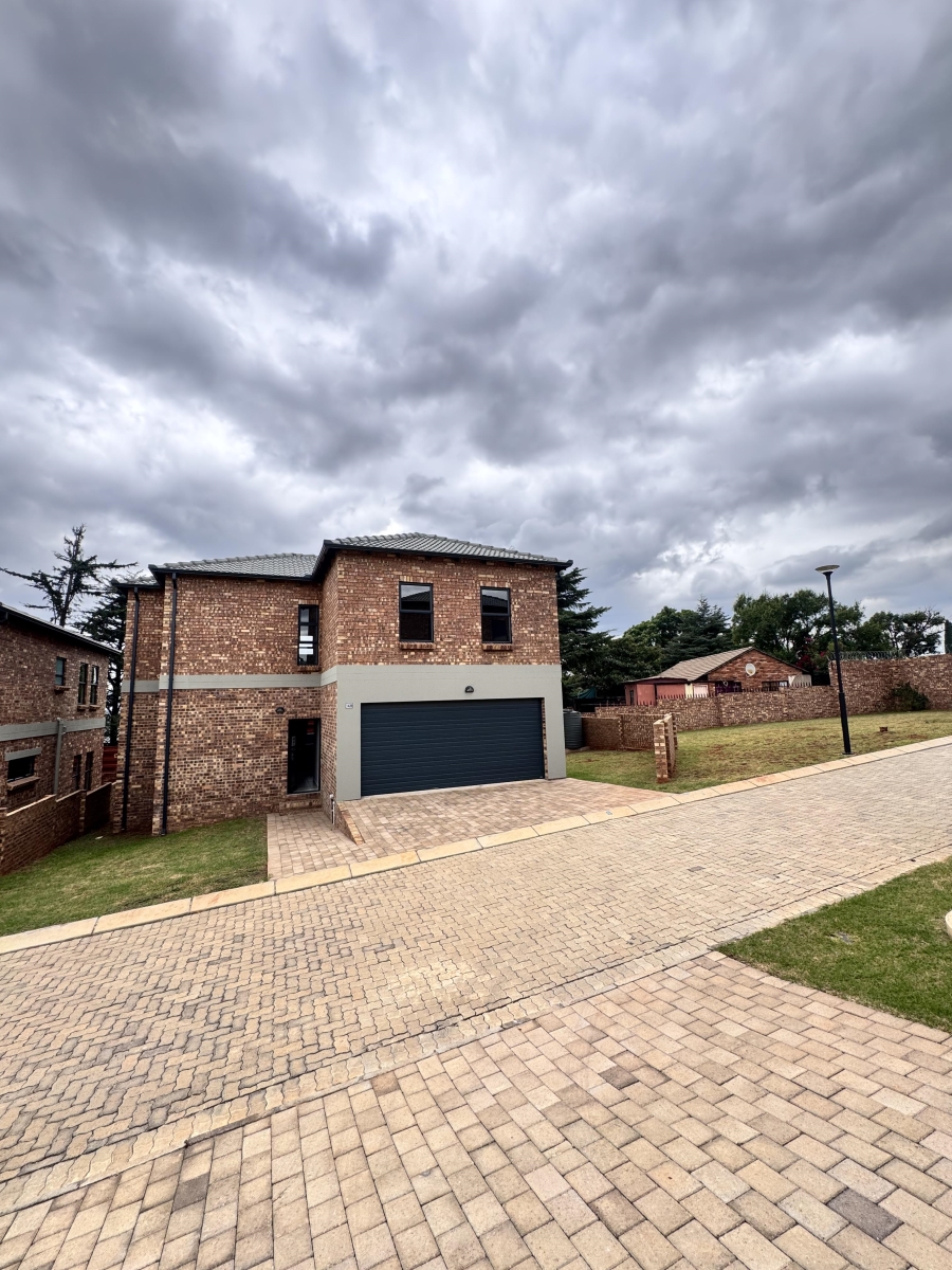 4 Bedroom Property for Sale in Die Heuwel Mpumalanga