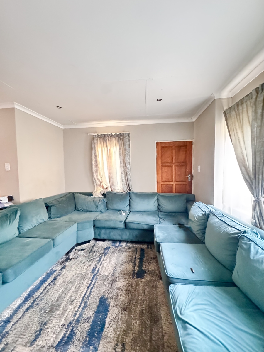 3 Bedroom Property for Sale in Hoeveld Park Mpumalanga