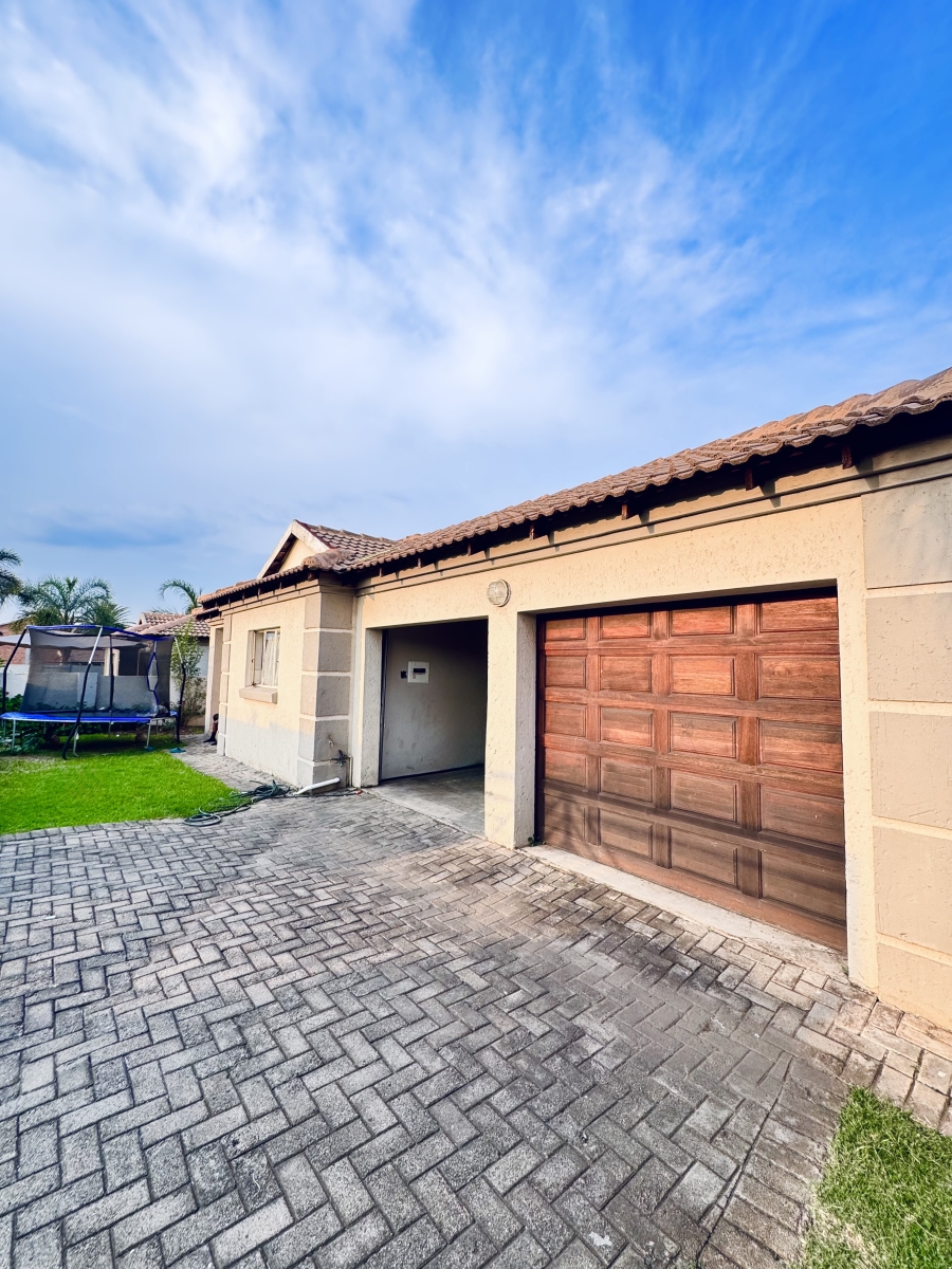 3 Bedroom Property for Sale in Hoeveld Park Mpumalanga