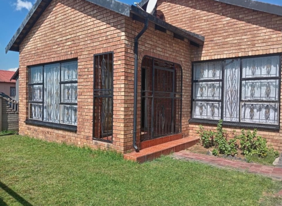 To Let 3 Bedroom Property for Rent in Kwaguqa Mpumalanga