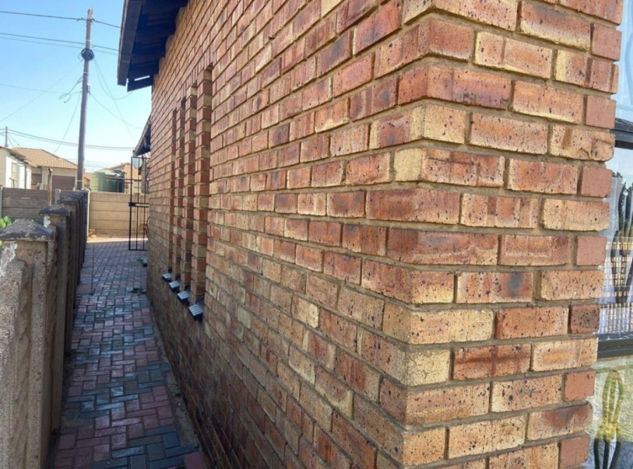 To Let 3 Bedroom Property for Rent in Kwaguqa Mpumalanga