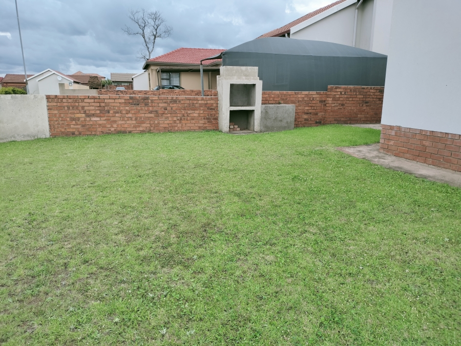 2 Bedroom Property for Sale in Duvha Park Mpumalanga