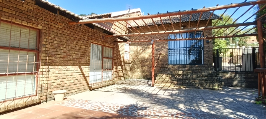3 Bedroom Property for Sale in Model Park Mpumalanga