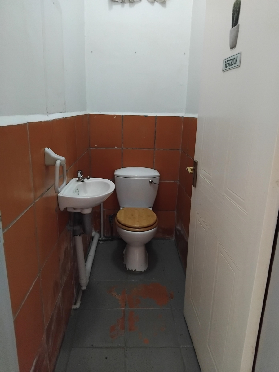 To Let commercial Property for Rent in Barberton Mpumalanga